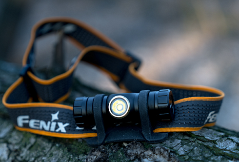 Фонарь Fenix HM23 (CREE, ANSI 240 лм, AA)